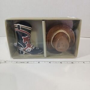 Sonoma Happy Trails Western Salt and Pepper Shakers New
